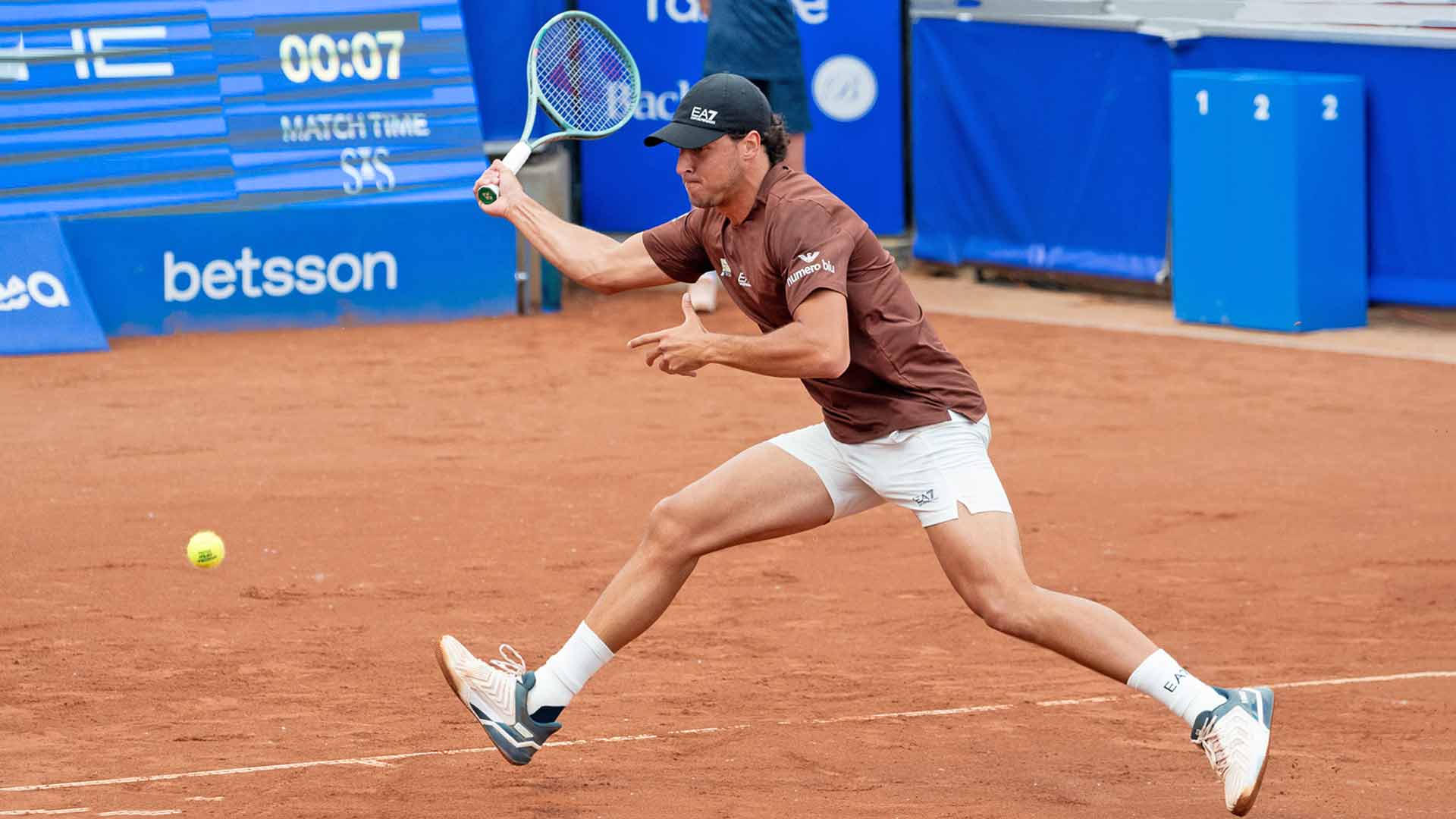 Luciano Darderi