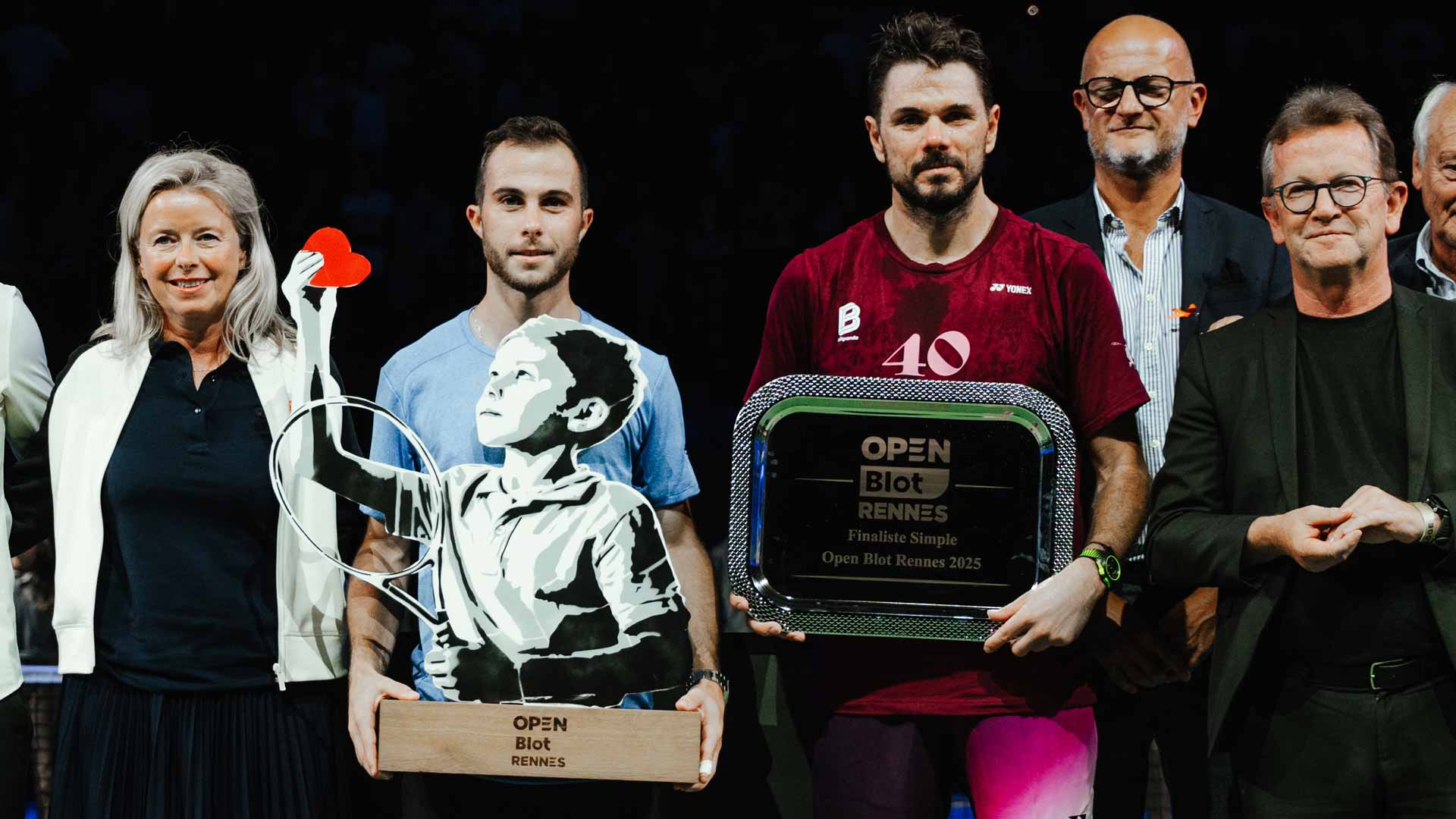 Hugo Gaston defeats Stan Wawrinka 6-4, 6-4 in the Rennes Challenger final.