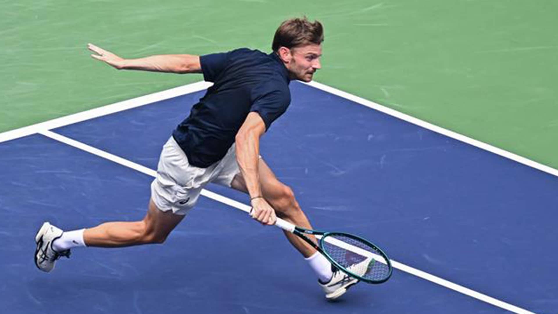 Tokyo Take-Off! Shapovalov Serves Past Johnson