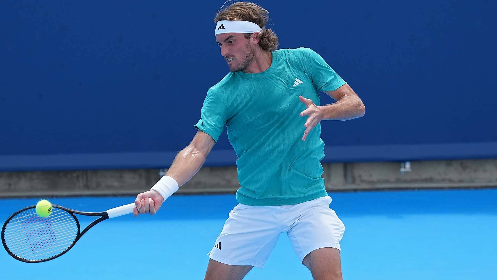 Tokyo Take-Off! Shapovalov Serves Past Johnson