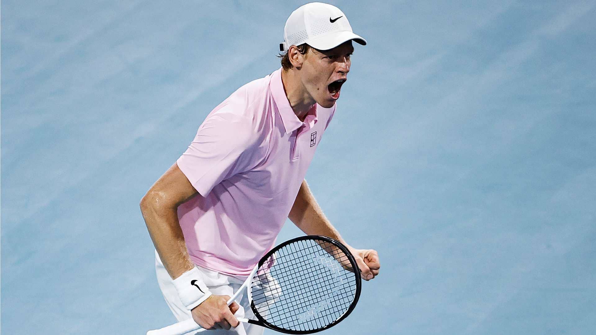 Jannik Sinner defeated Alexander Zverev on Friday in Miami.