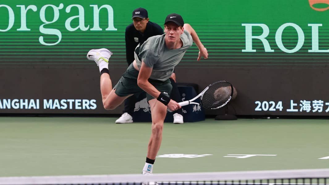 Tokyo Take-Off! Shapovalov Serves Past Johnson