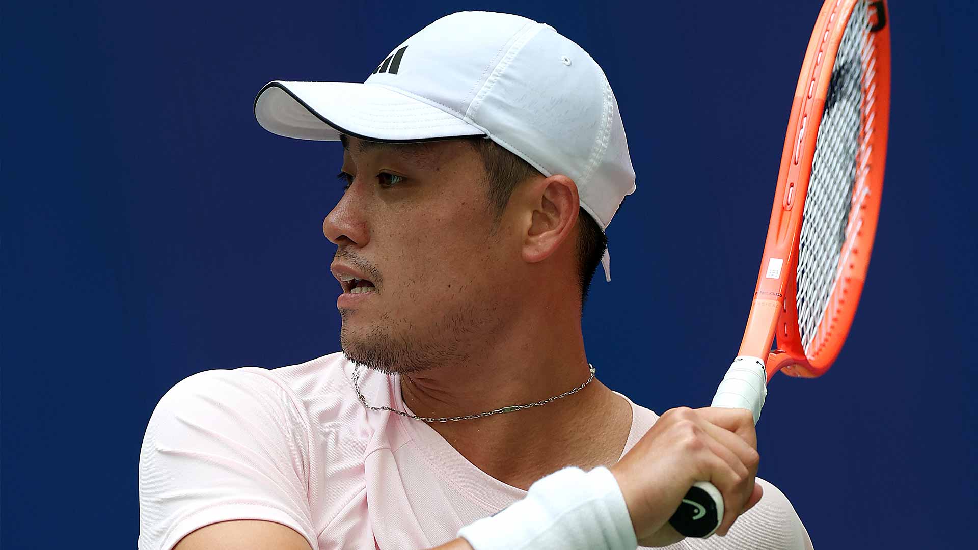 Wu Yibing won the silver medal at this year's Asian Games.
