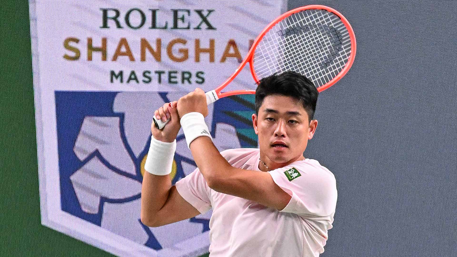 Wu Yibing was rock solid on second serve in his opening win over Michael Zheng.